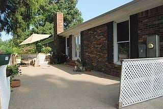 2nd image of 3241 Old Glasgow Rd