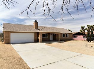 6870 Avalon Ave, Yucca Valley, CA 92284