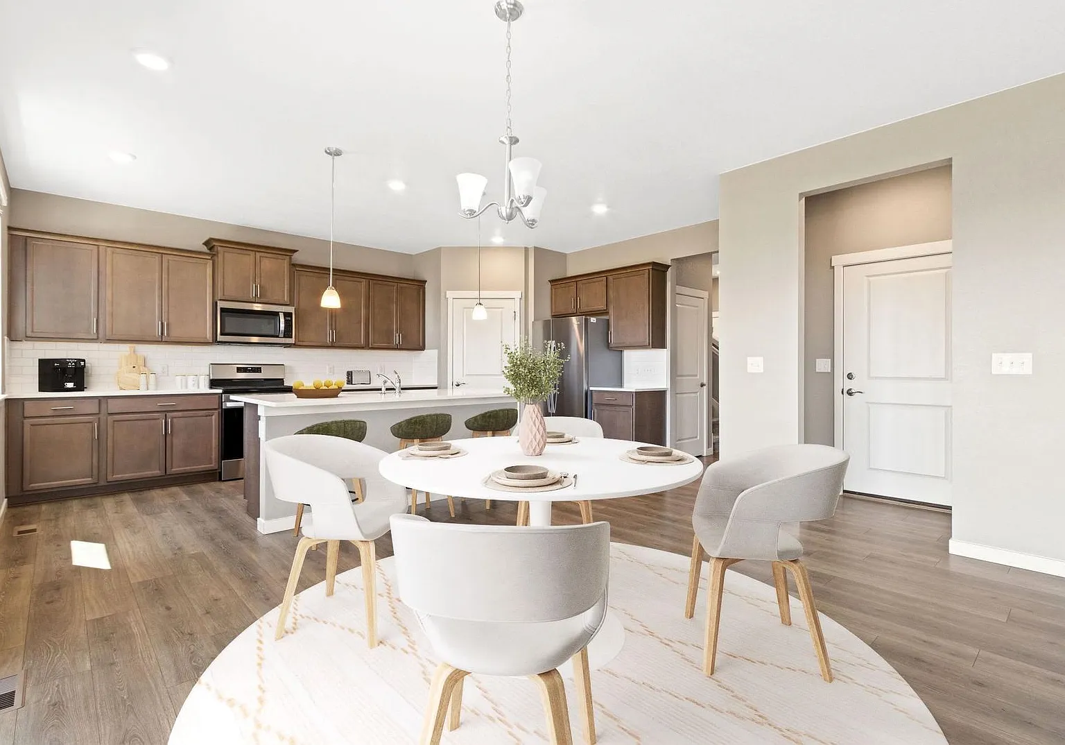 Spacious Fort Collins 4-Bed Home with Mountain Views — Photo 3