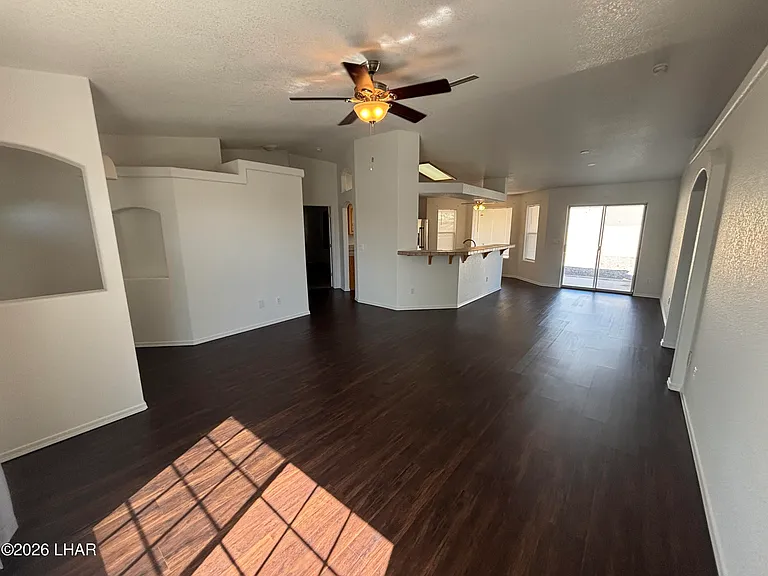 3864 N Stratford St — Photo 3