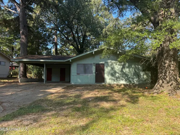 237 Queen Anne Ln, Jackson, MS 39209