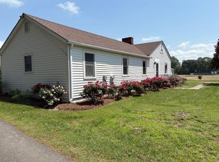 15073 Richmond Rd, Callao, VA 22435