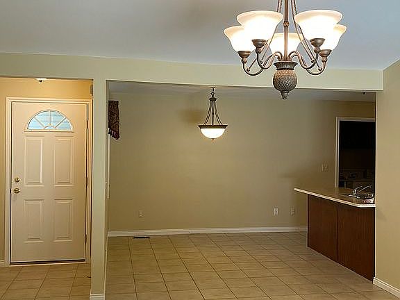 5th image of 17448 Ava Ct #103