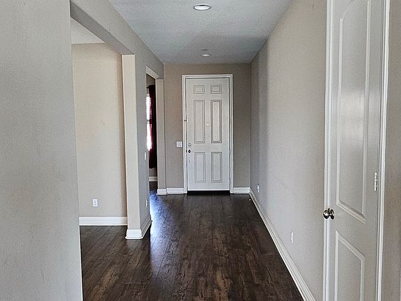 4th image of 12260 Macfar Ln