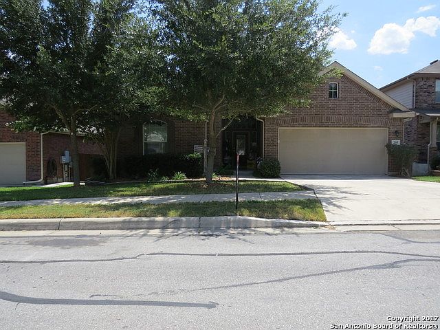 1st image of 205 Kensington Dr