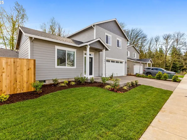 784 Pebble St, Brownsville, OR 97327