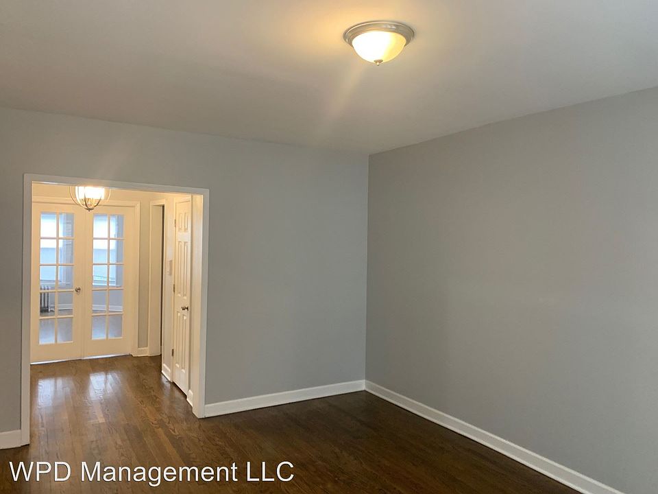1st image of 2550 E 76th St #1