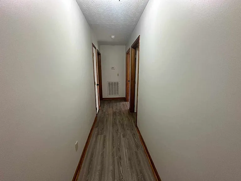 103 Gardenia Dr — Photo 7