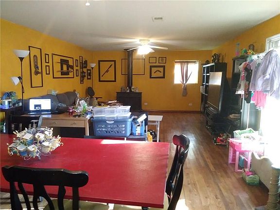 4th image of 1824 Skylark Dr
