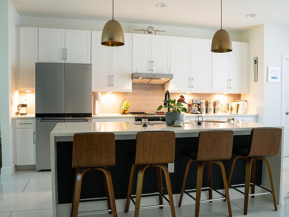 2633 1st Ave N, Saint Petersburg, FL 33713 Zillow