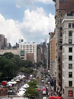 Sold by Sotheby's International Realty | media 9