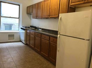 260 Seaman Ave #B2, New York, NY 10034