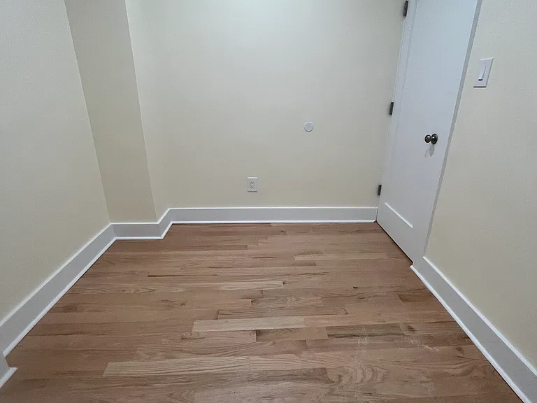 276 Riverside Dr #2F — Photo 10