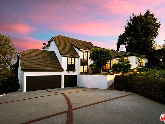 2nd image of 11060 W Sunset Blvd