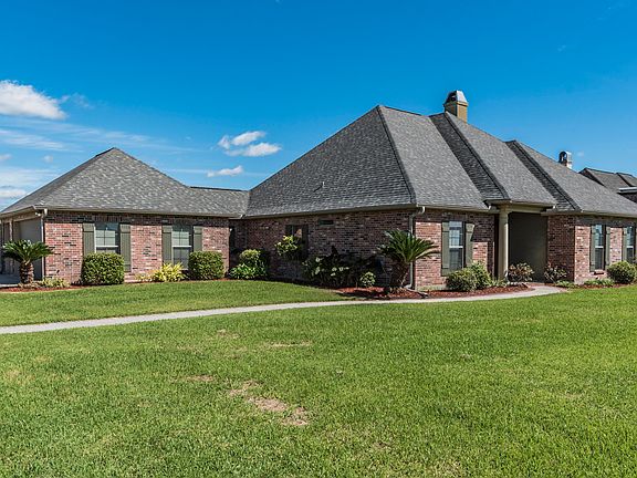 2nd image of 1118 Bear Creek Cir
