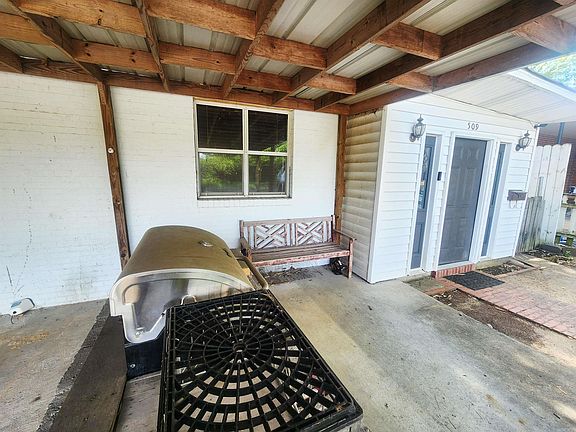 3rd image of 509 Cherry Ln
