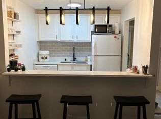 2300 SE 2nd St APT 11, Pompano Beach, FL 33062