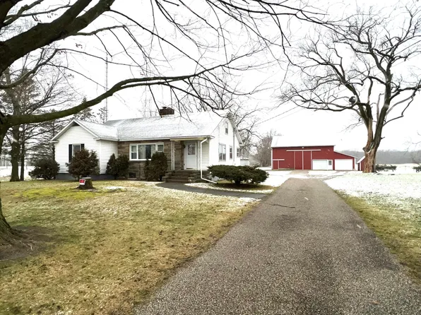 678 W Central Rd, Bronson, MI 49028