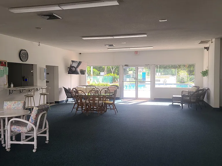 840 Center Ave #29 — Photo 19