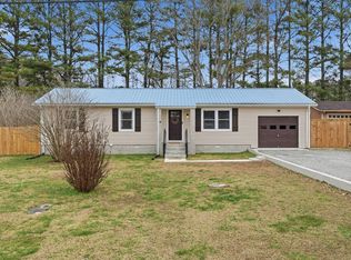 12 Harper Dr, Fayetteville, TN 37334
