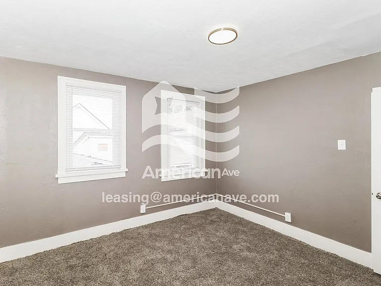 1424347_010_wm_-_bedroom_12891404.jpg