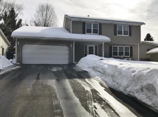 2052 Burke Ave E, North Saint Paul, MN 55109