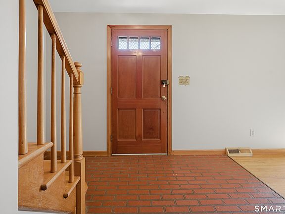 3rd image of 104 Carman Road