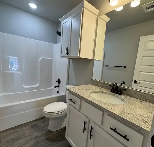 4302 SW Adams Rd — Photo 9
