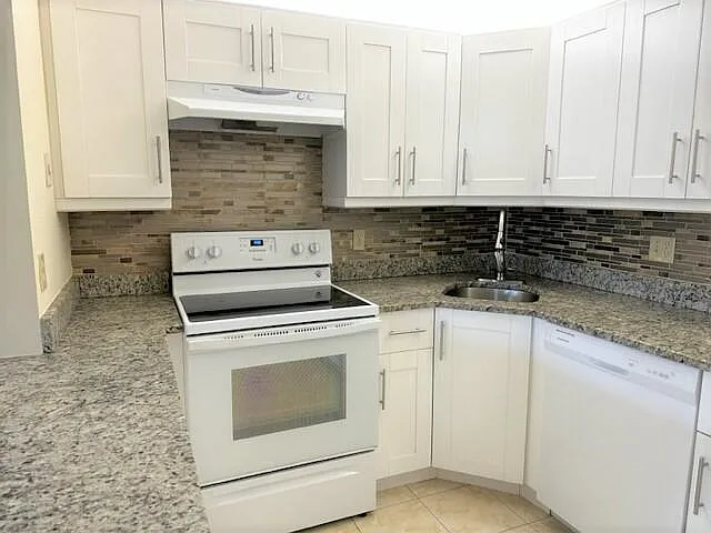 441 Pine Glen Ln #D-2 — Photo 13
