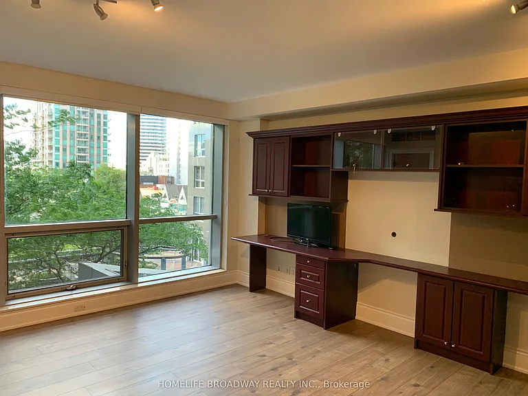 10 Bellair St #511 — Photo 6