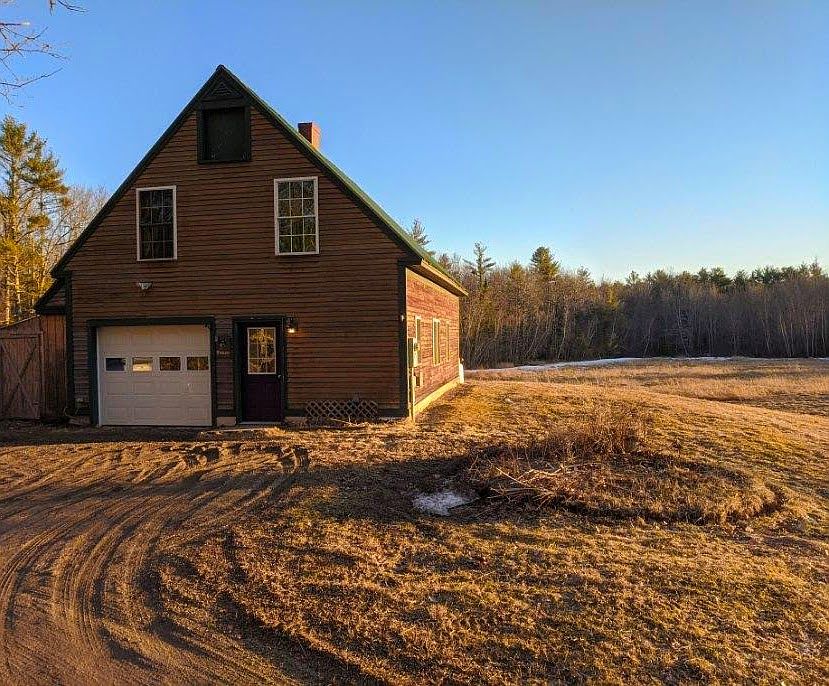 2nd image of 989 Bald Hill Rd