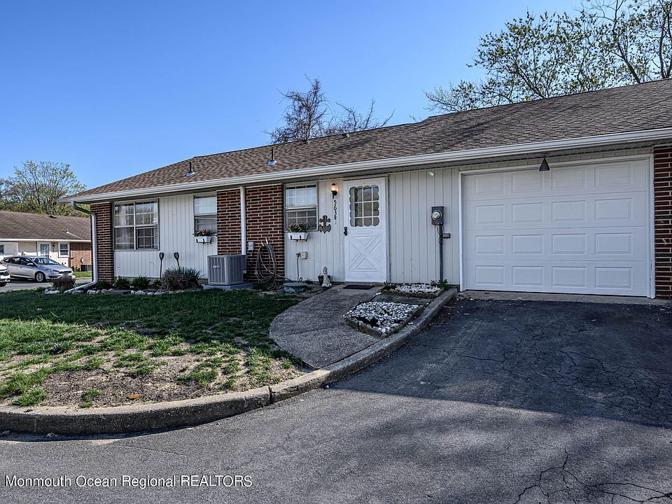 1st image of 563B Portsmouth Drive