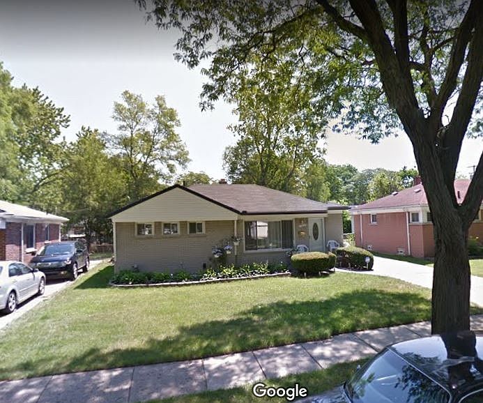 1st image of 21630 Sussex Ave