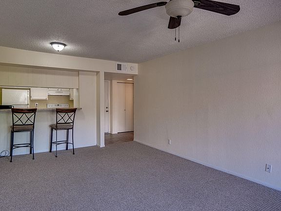 5th image of 540 N May St #3099