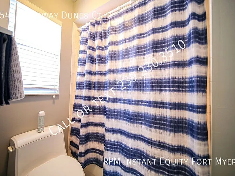25431 Fairway Dunes Ct — Photo 14