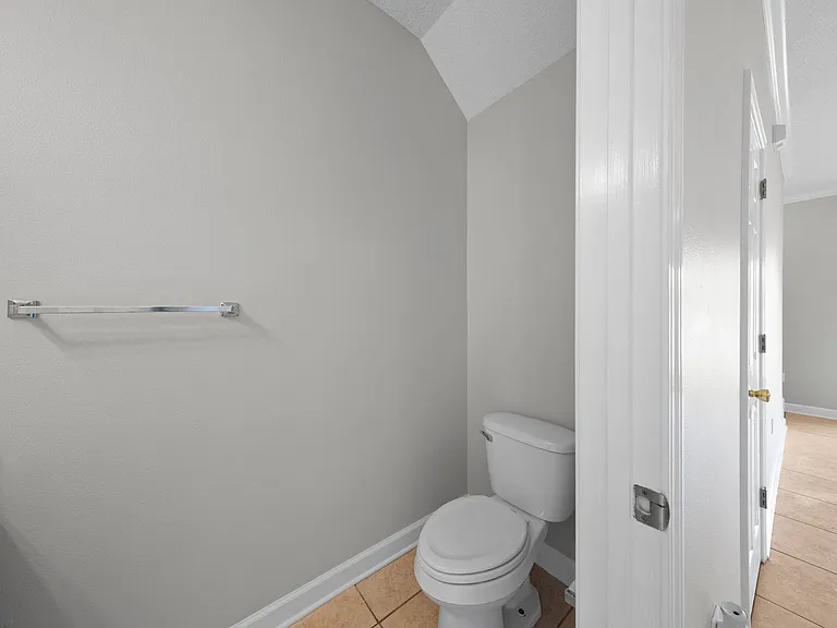 728 Palm Blvd N — Photo 19