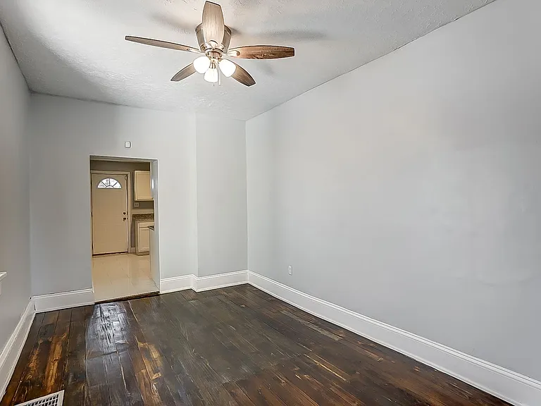 2826 E 2nd St — Photo 5