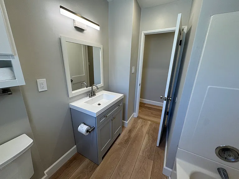 8606 Casaba Ave — Photo 6