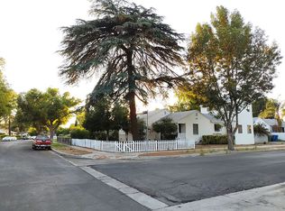 17201 Keswick St, Van Nuys, CA 91406