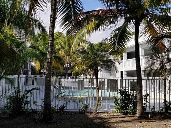 3rd image of 17255 SW 95th Ave APT 210