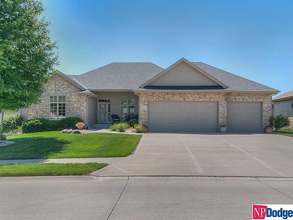 5th image of 5902 N 160th Ave