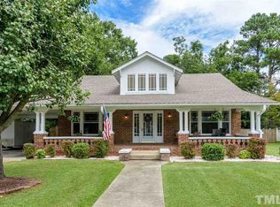 310 W Church St, Benson, NC 27504
