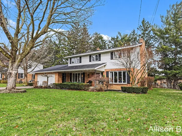 1838 Morningside Dr SE, Grand Rapids, MI 49506