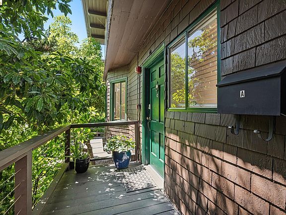 3rd image of 2638 Warring St APT A