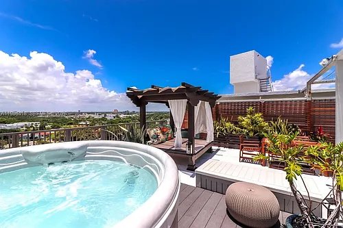 5781 Biscayne Blvd #Penthouse 3 Photo 1