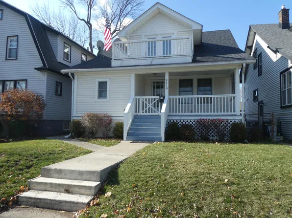2410 3rd St, Trenton, MI 48183