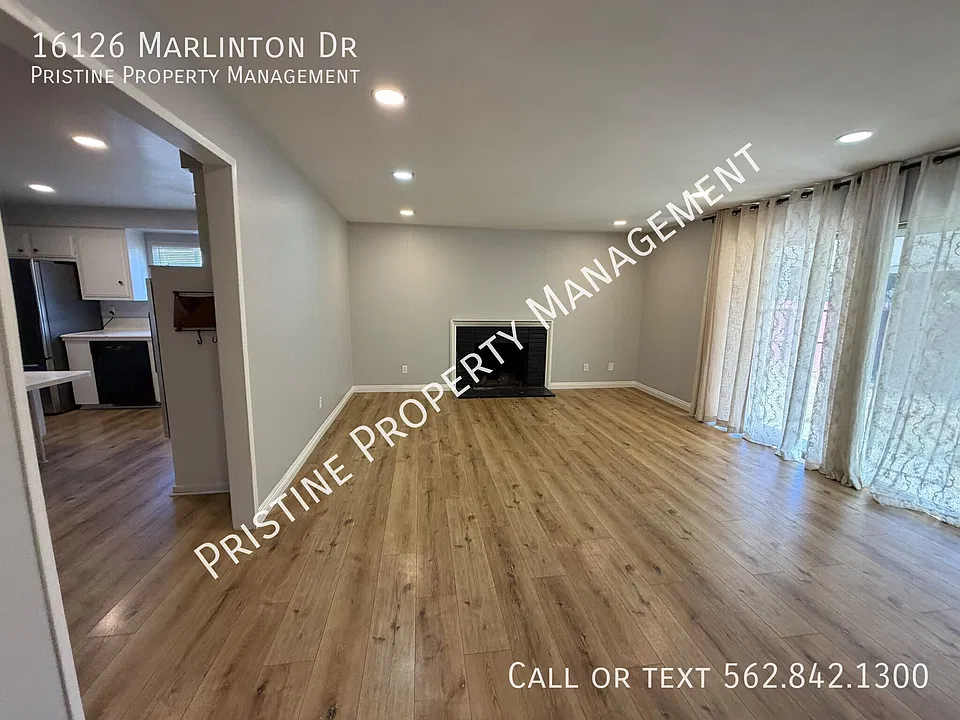 16126 Marlinton Dr