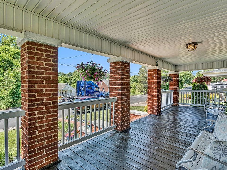 65 Herbert St Rocky Mount, VA, 24151 Apartments for Rent Zillow