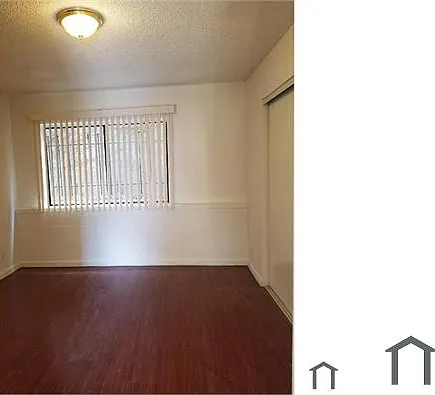 820 W 93rd St — Photo 11