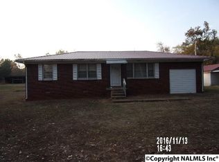23520 Roberts Rd, Athens, AL 35614